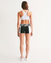 snakeskin Women's Mid-Rise Yoga Shorts