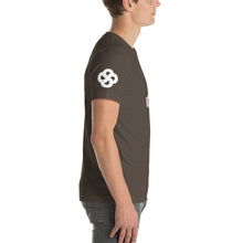 INFINITE LION ORIGINAL DESIGN WHITE DESIGNS SHORT SLEEVE UNISEX T-SHIRT